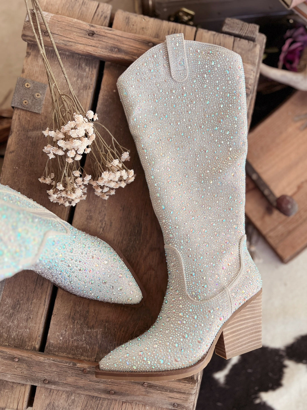 Very G Tall In A Silver Cadillac Boots* | gussieduponline