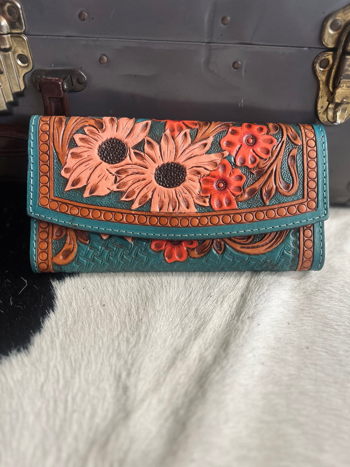 American Darling Flowers in Sedona Wallet Crossbody