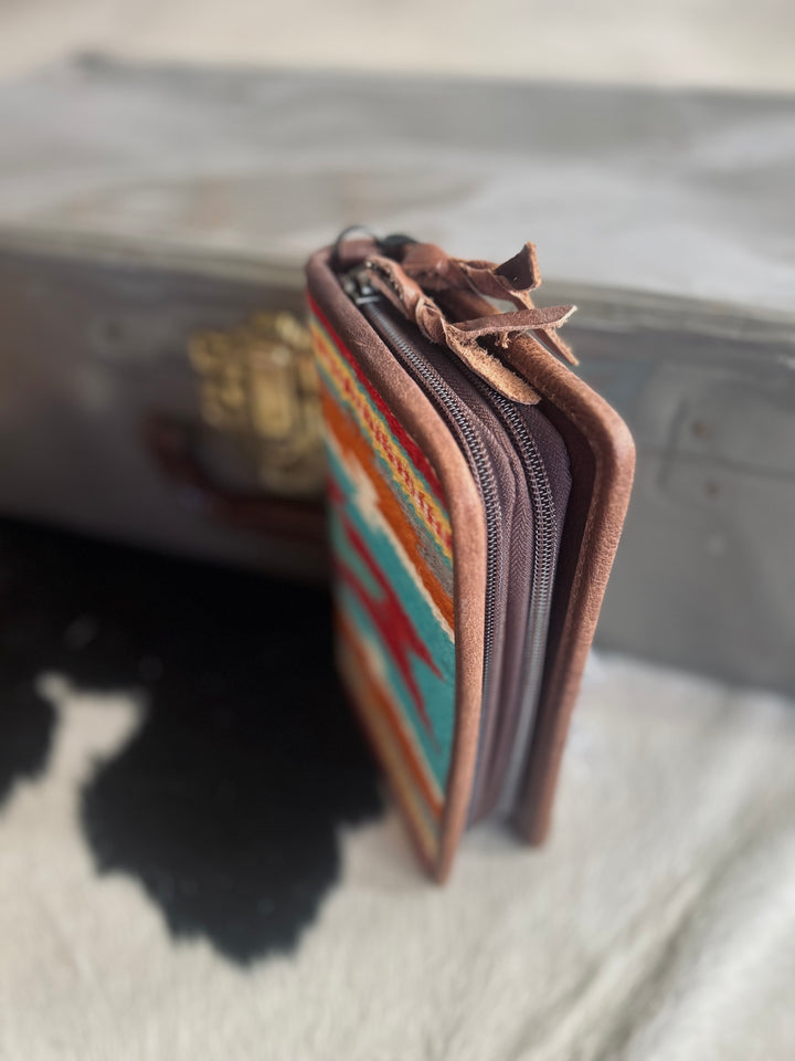 American Darling Sunset Trails Wallet Crossbody