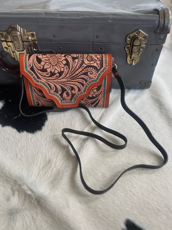 American Darling Sunset in Tucson Wallet Crossbody