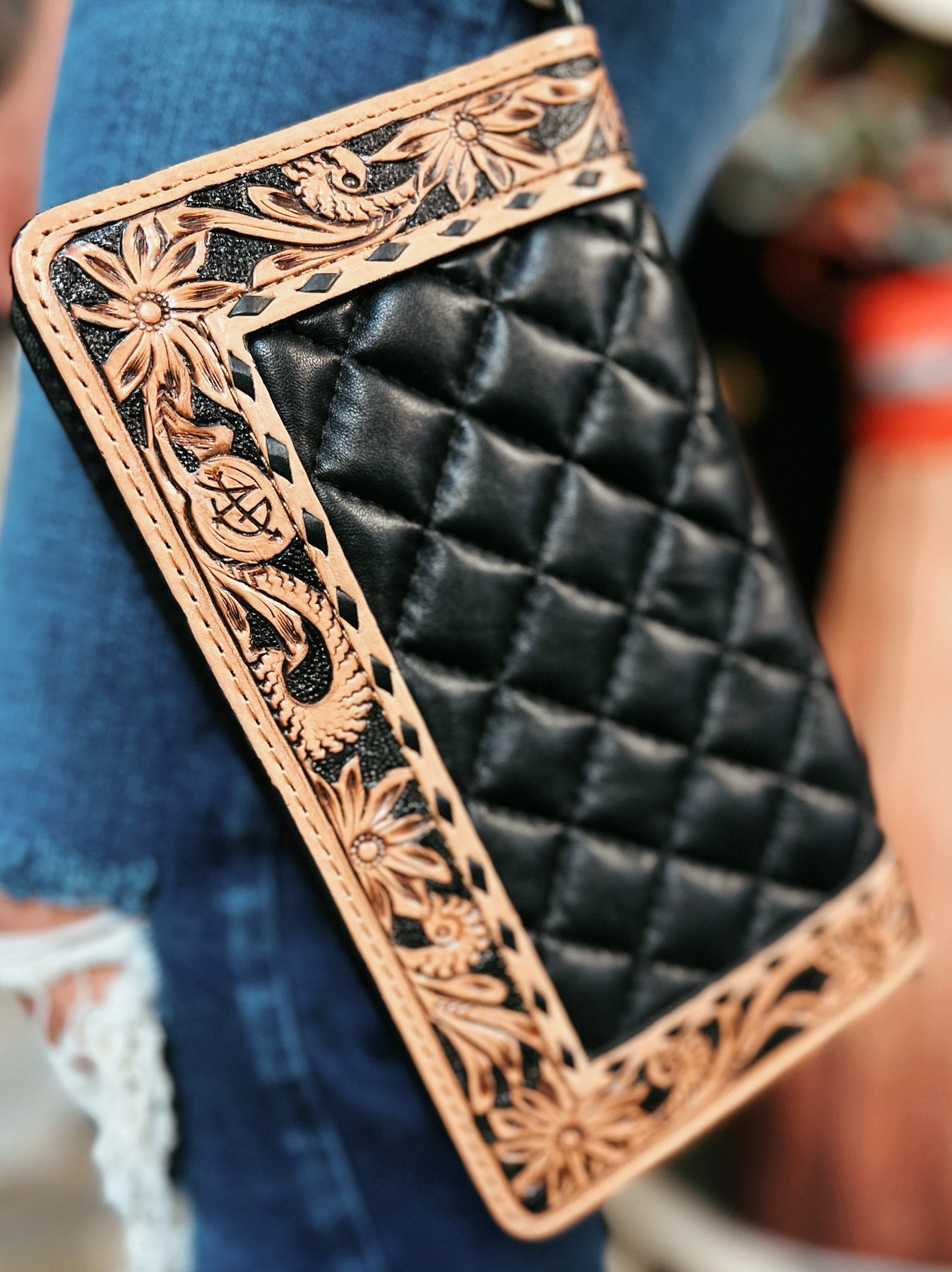Darling Quilted Black Leather Crossbody Bag With Leather Border