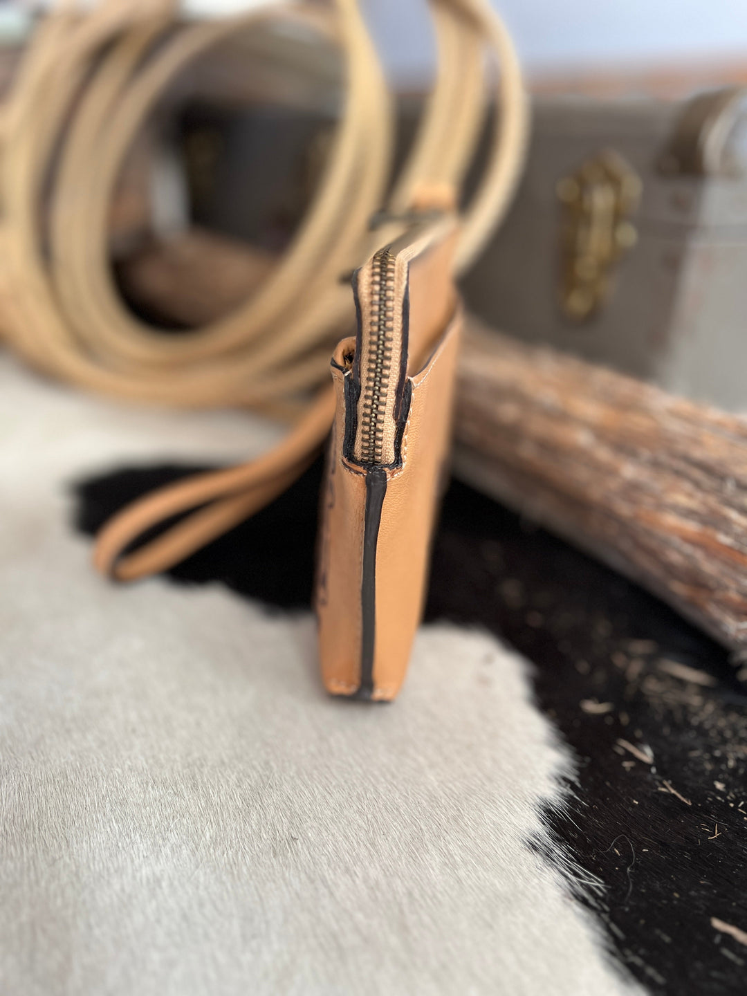 Darling Small Hand Tooled Leather Wristlet Pouch Bag | gussieduponline