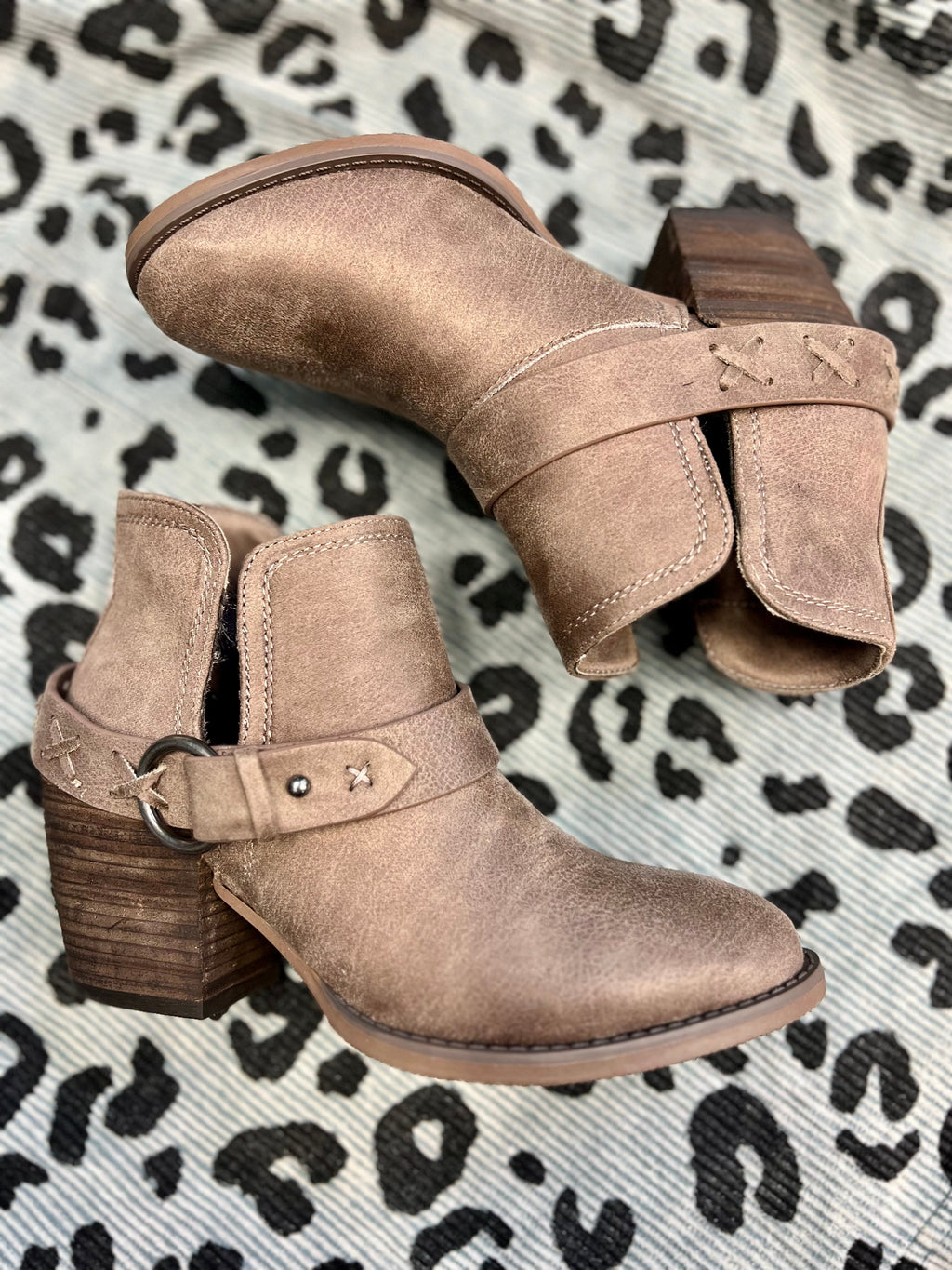 The Barnyard Dance Booties* | gussieduponline