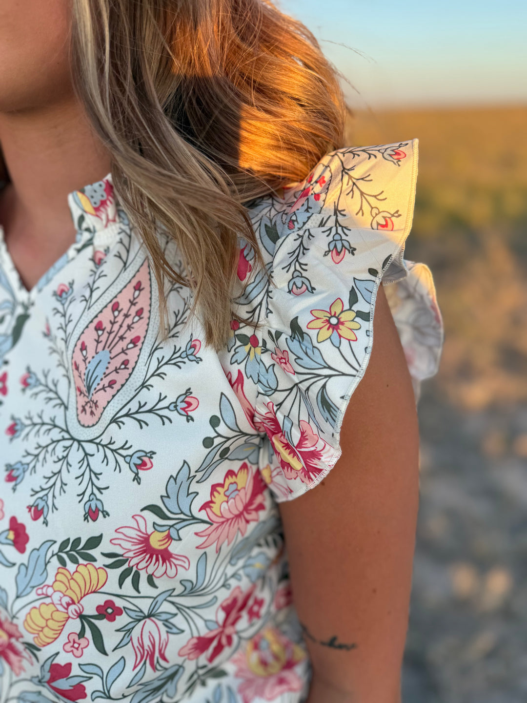 Floral V Neck Ruffe Sleeve Top