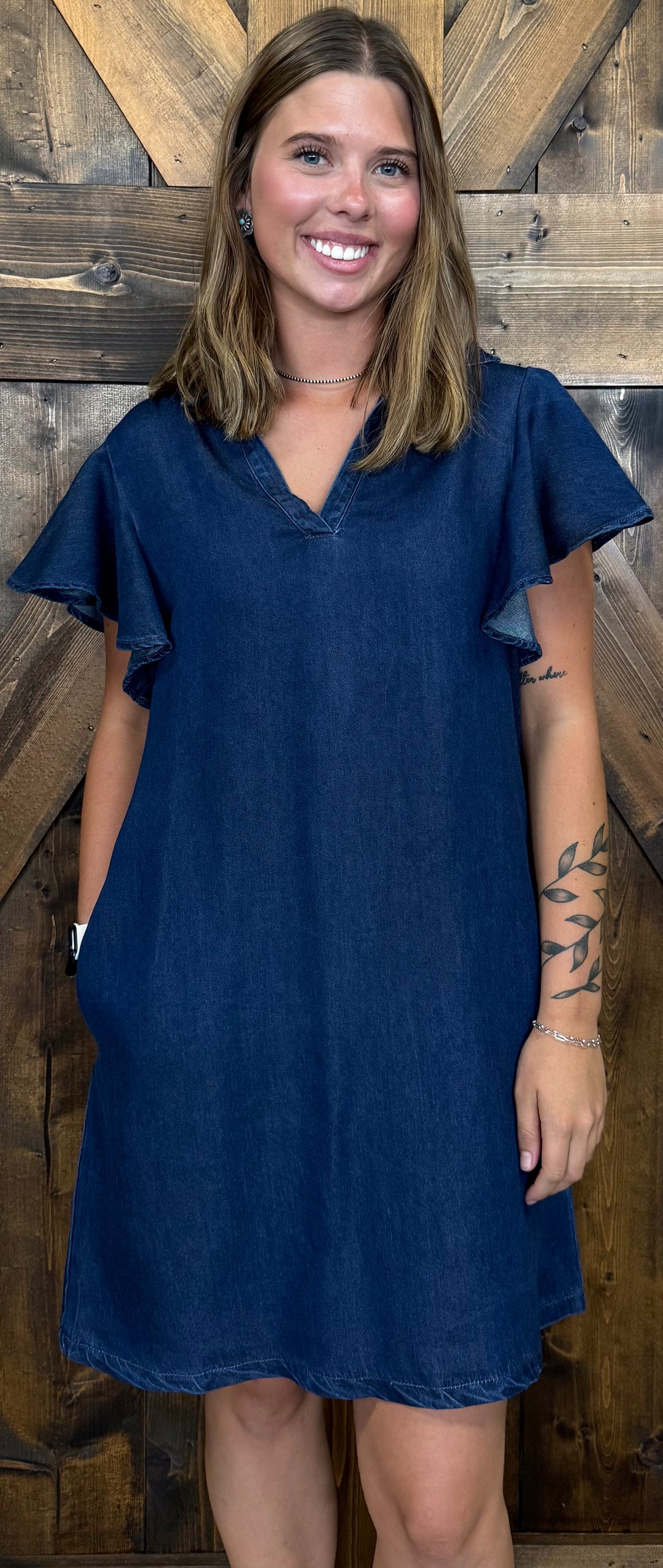 L&B Dark Wash Ruffle Short Sleeve Denim Dress I Gussied Up online Boutique Small