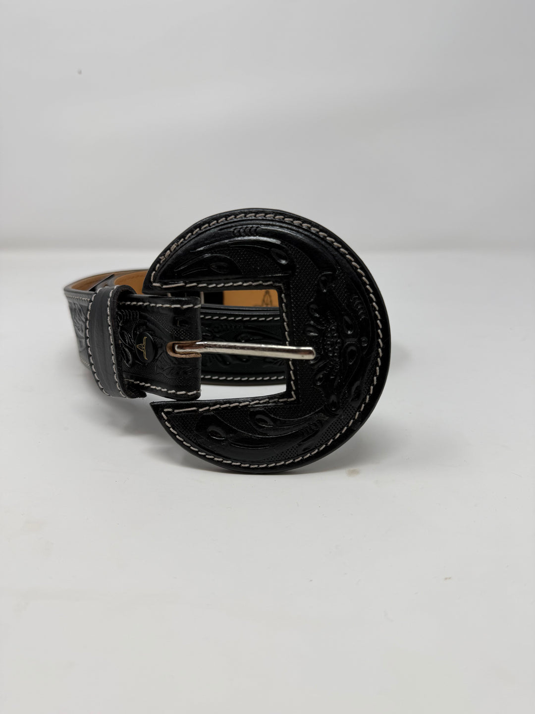 Black Tooled Western Leather Belt w/ Round Leather Buckle