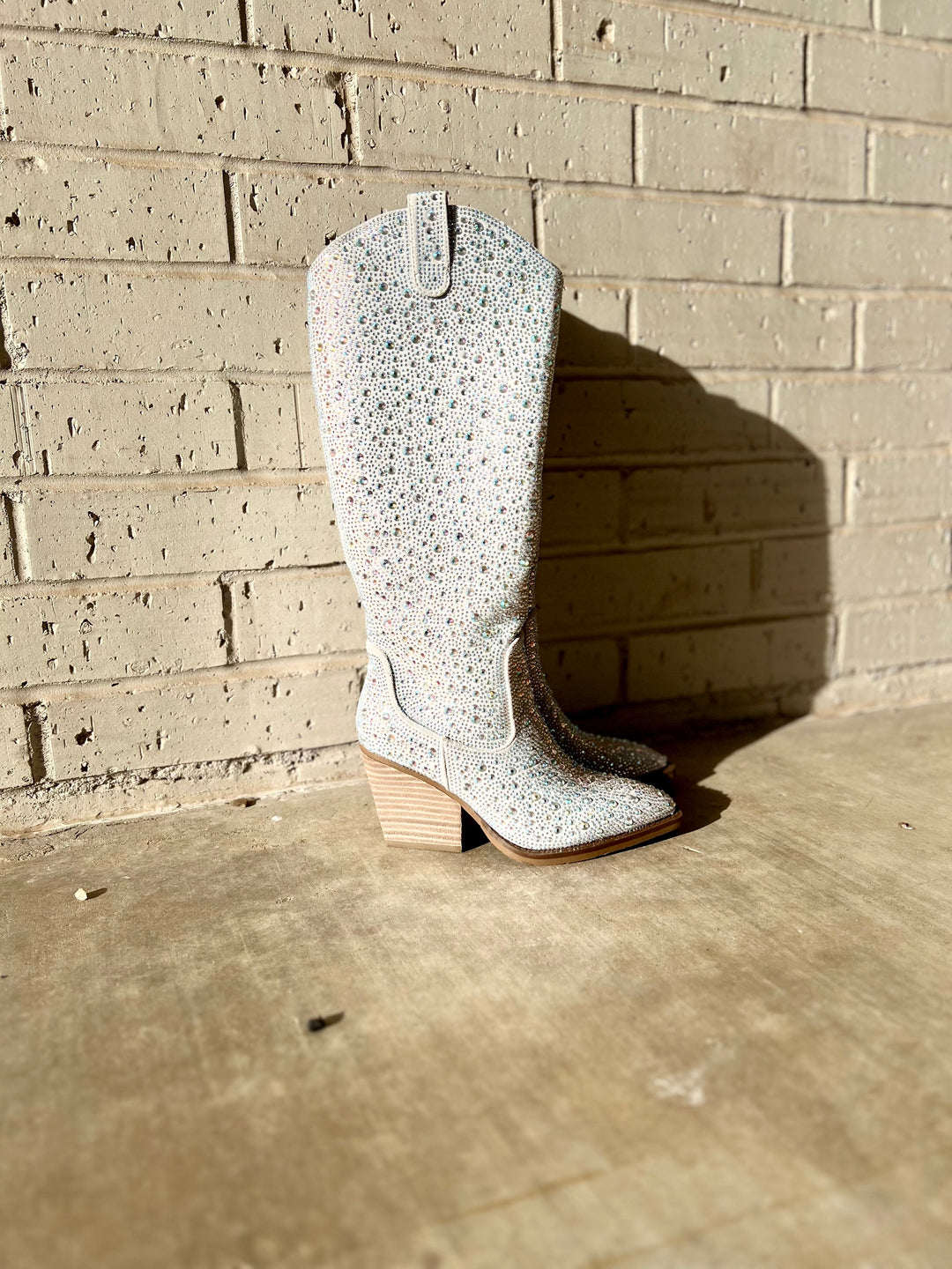 Very G Tall In A Silver Cadillac Boots* | gussieduponline