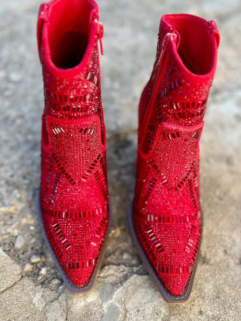 Red Maze of Life Boots | gussieduponline