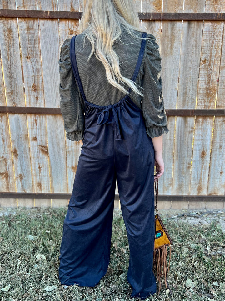 Black Velvet Cover-Somes | gussieduponline