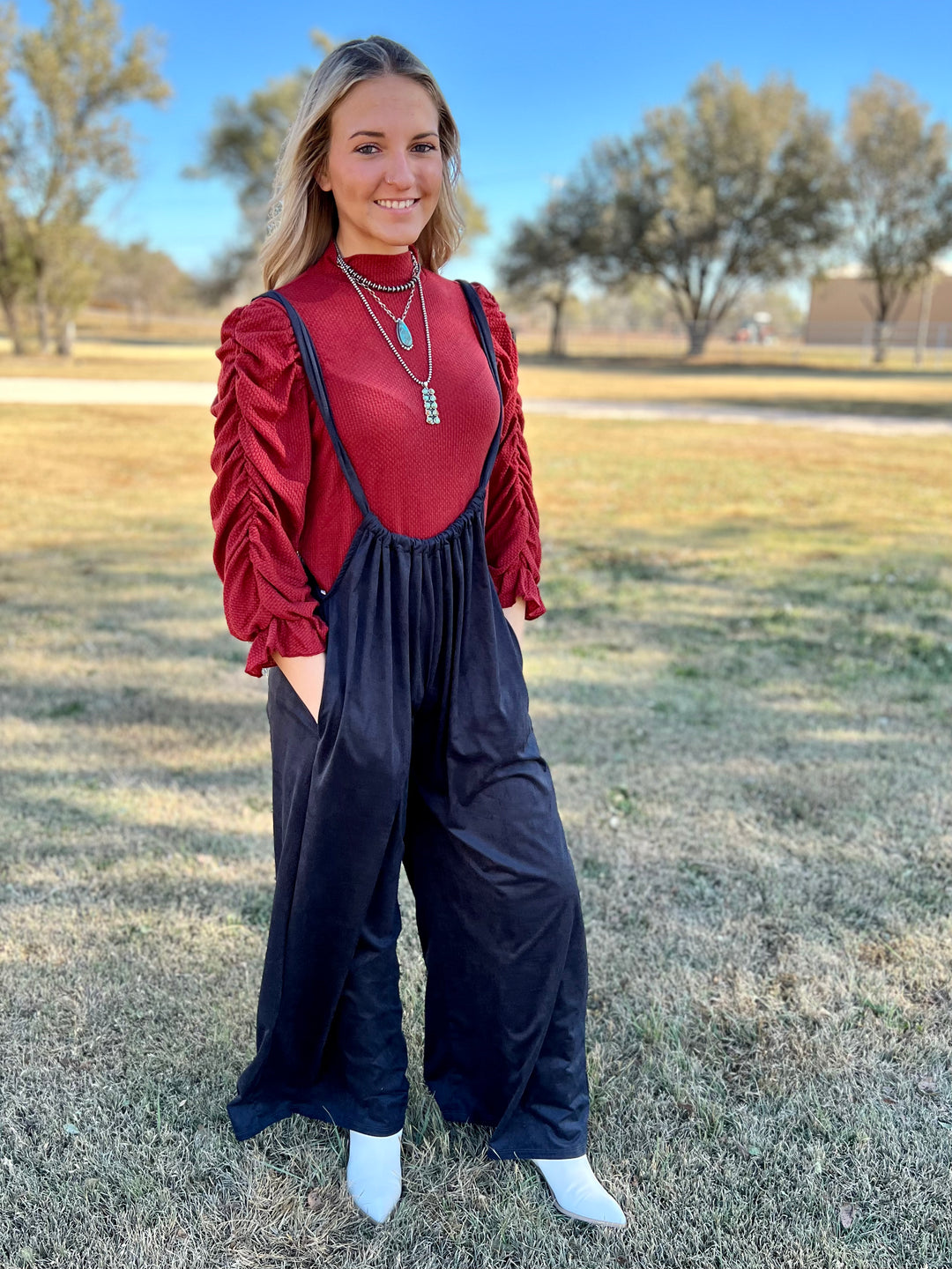 Black Velvet Cover-Somes | gussieduponline