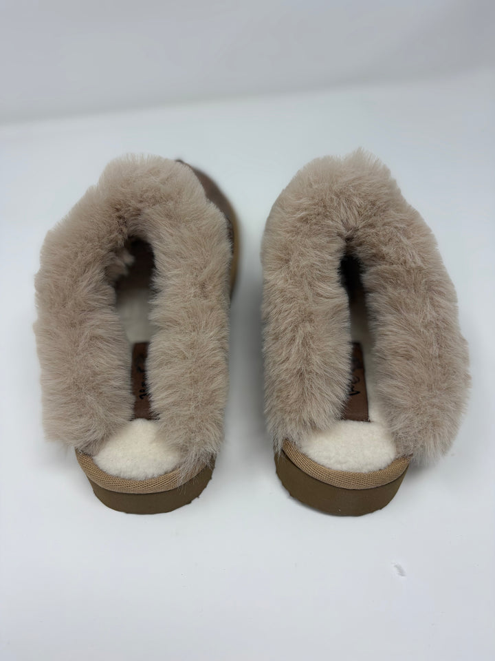 Very G Lolly Nude Tooled Slippers