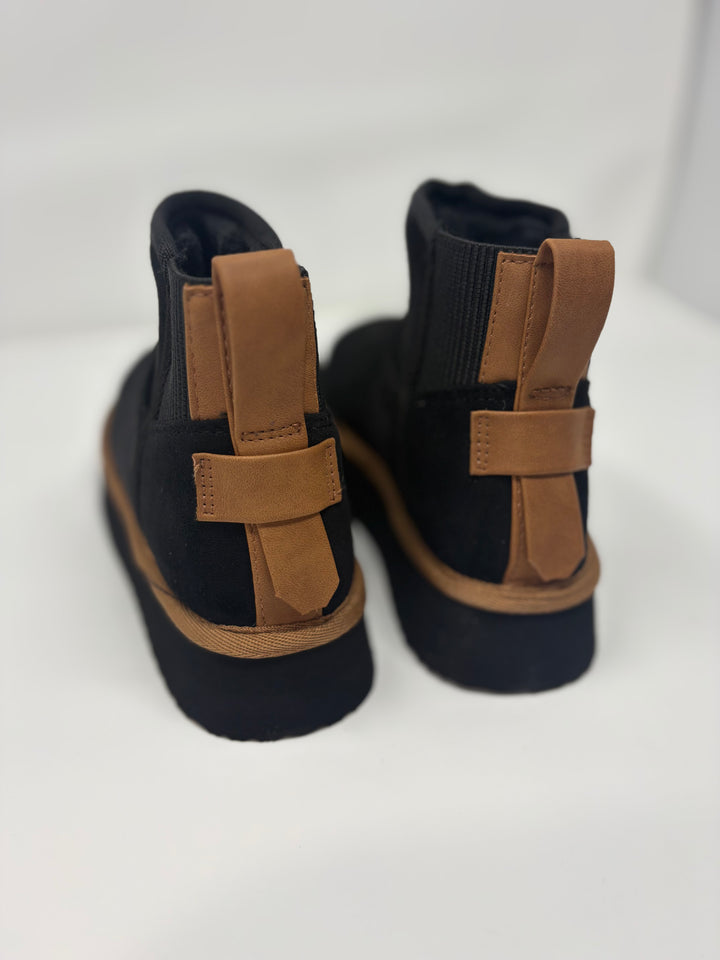 Very G Black Brooklyn Booties