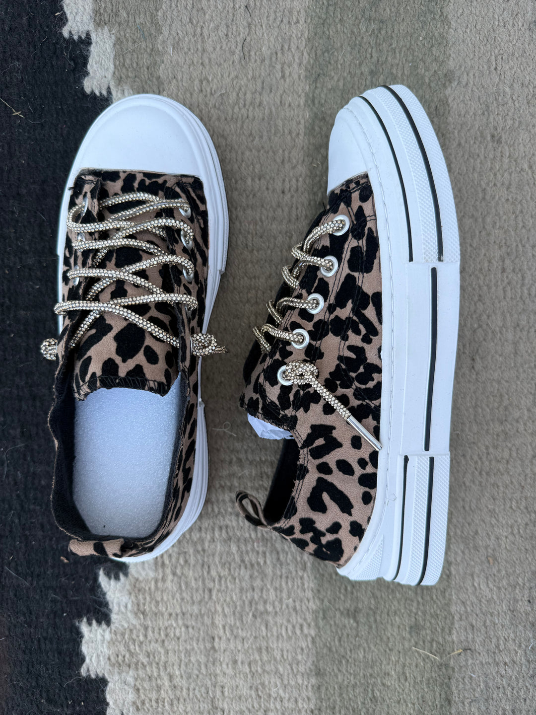 Very G Aman Taupe Leopard Sneakers