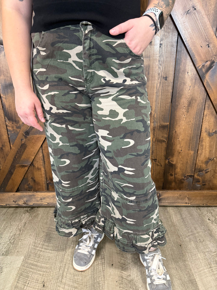 Vintage Camo Ruffle Washed Wide Leg Pants