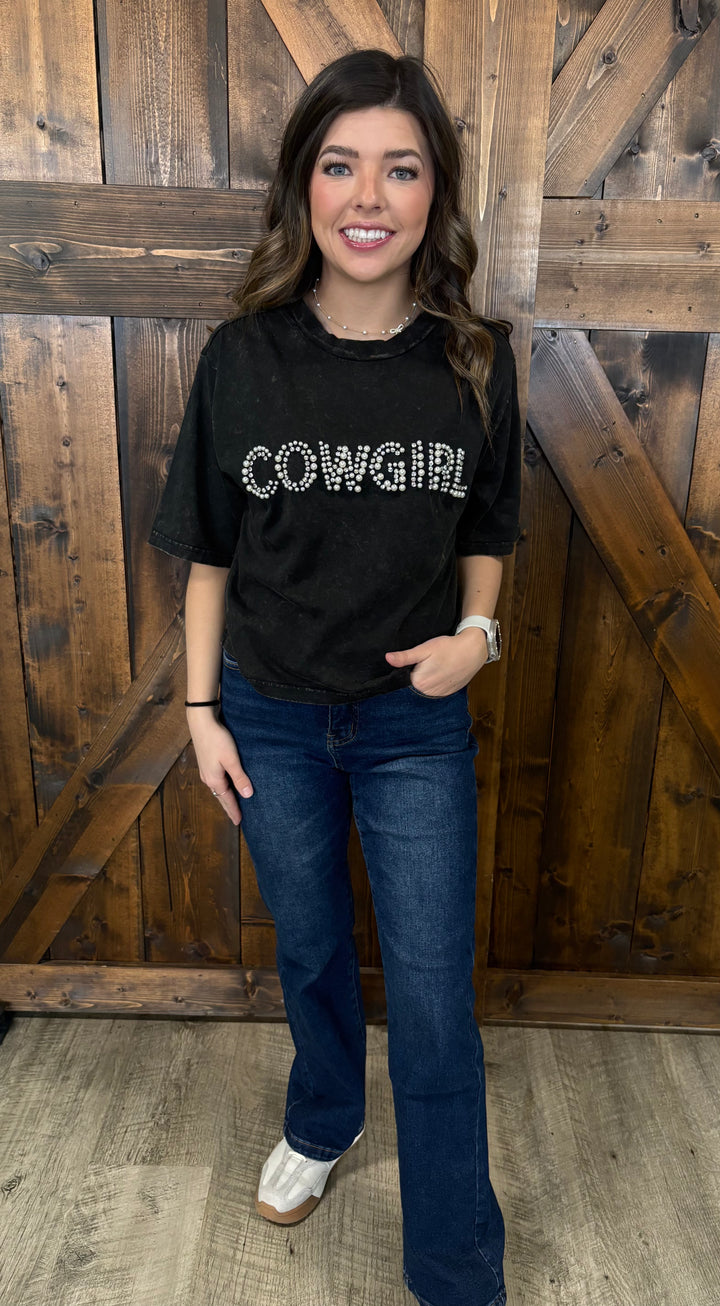 Ariat Women's Pearl Cowgirl Washed Black Cropped Tee