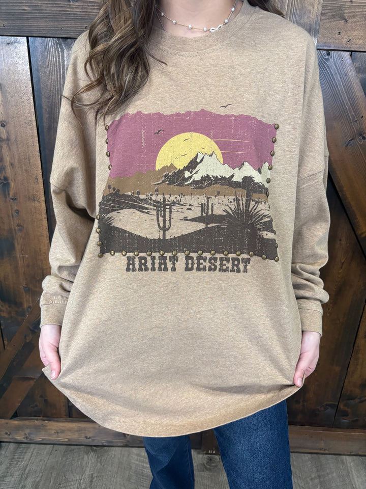 Ariat Women's Dark Heathered Oatmeal Oversized Graphic Top