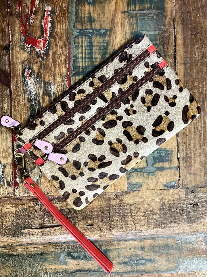 Vance Triple Zip Leather Wristlet- 3 colors | gussieduponline