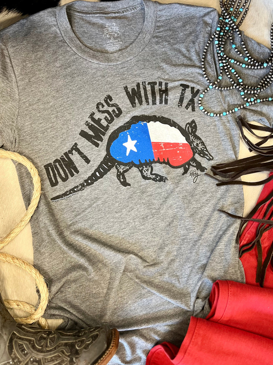 Don't Mess With Texas Graphic Tee | gussieduponline