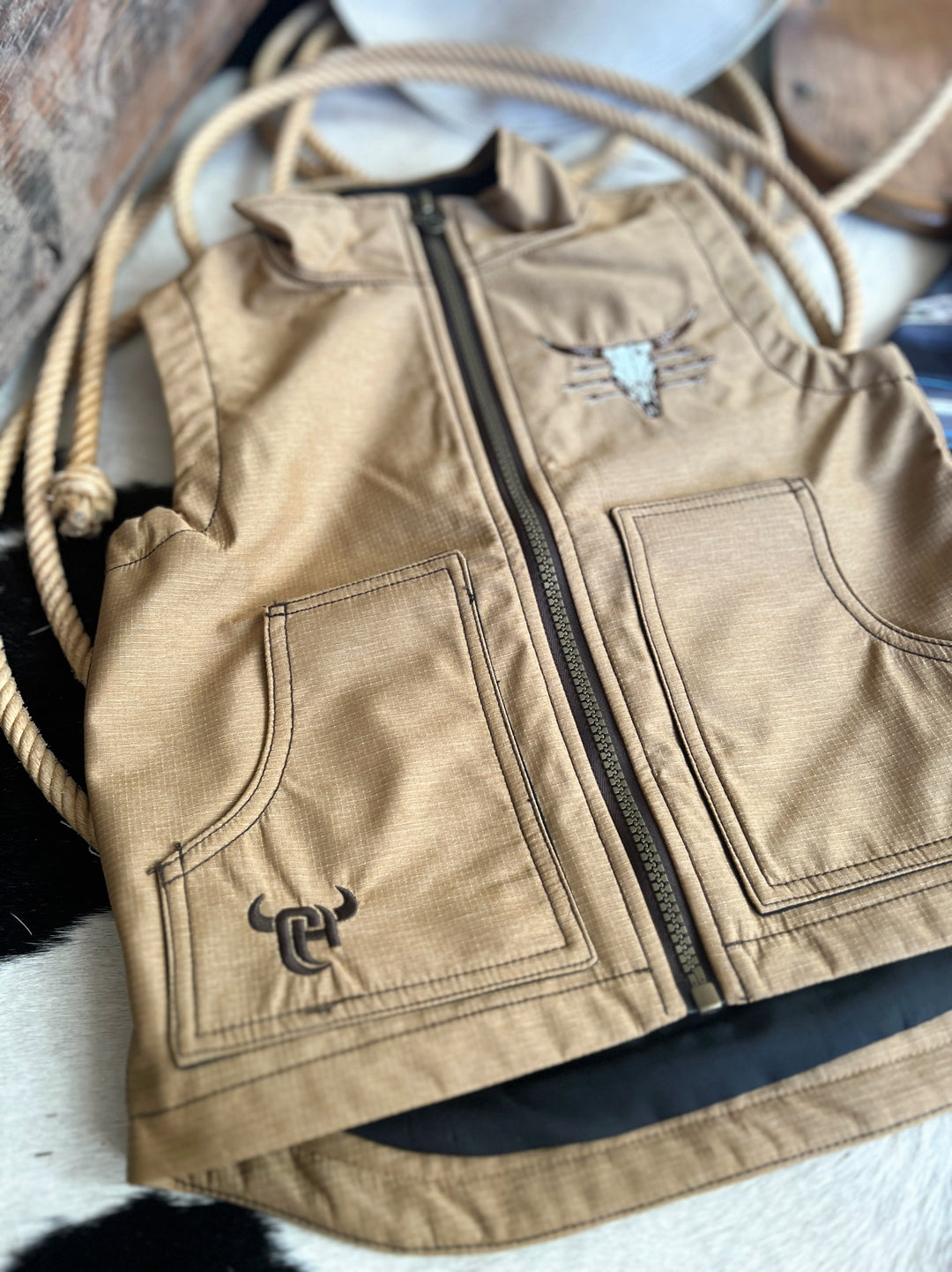 Cowboy Hardware Youth Live Free Tech Woodsman Vest - Buckskin | gussieduponline