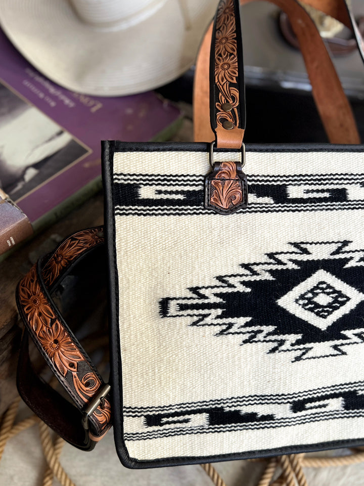 Darling No Doubt When It Comes To Us Bag | gussieduponline