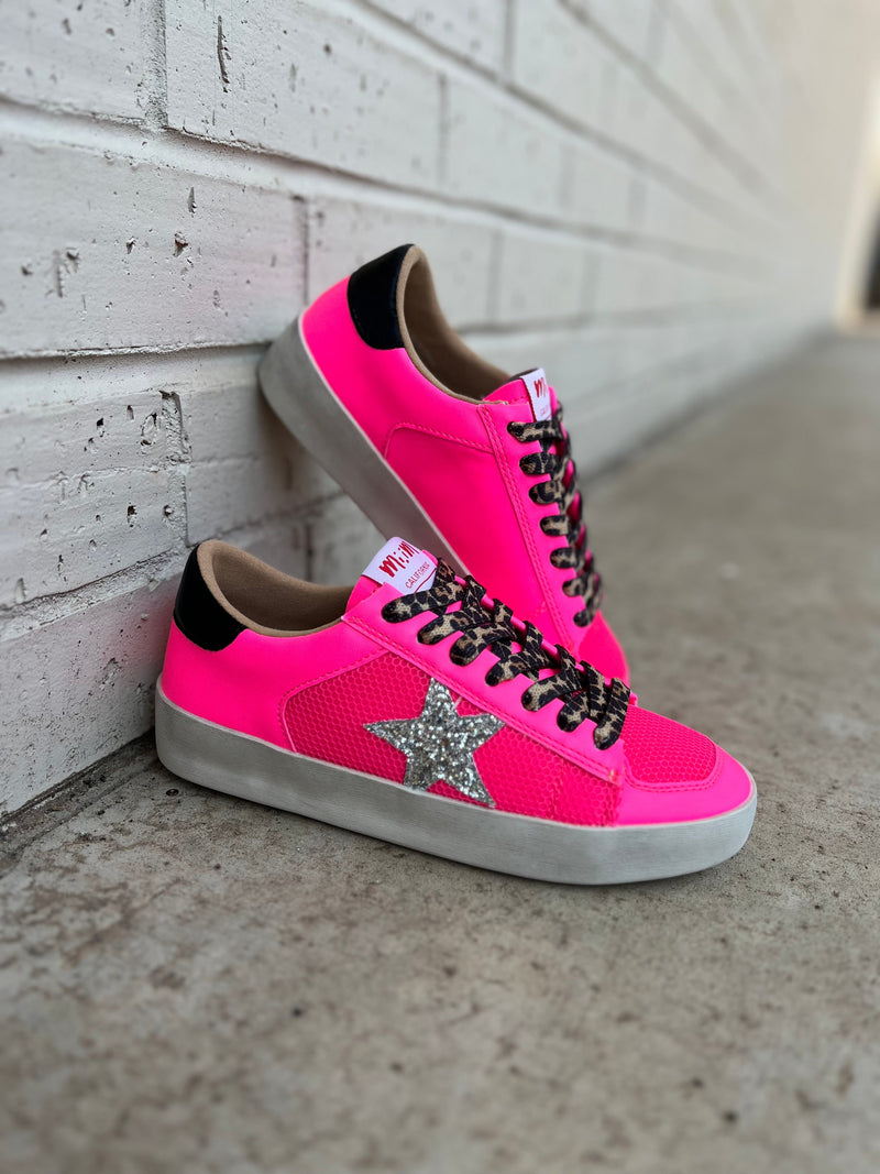Feel like a galatic fashionista in these Candace Star Sneakers! With hot pink mesh and faux leather materials, silver glitter stars, and leopard print laces, you'll be rocketing off to a good time! Plus, they're comfier than a cloud, so you needn't worry about sore feet after a long day of strutting your stuff.