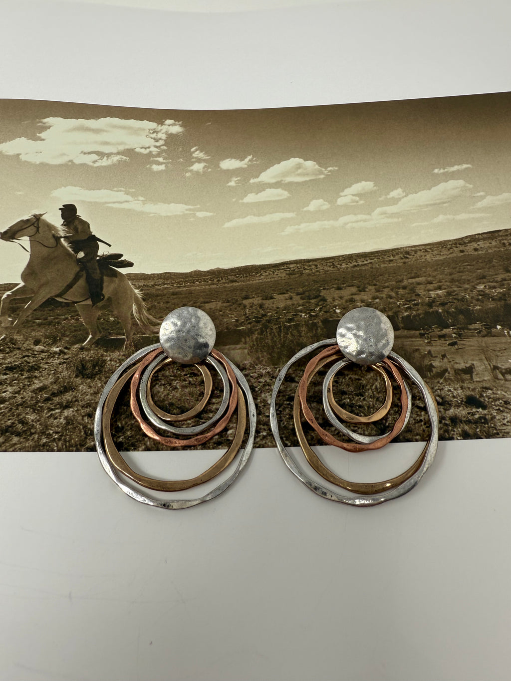 Hammered Multi Ringlet Hoop Post Earrings