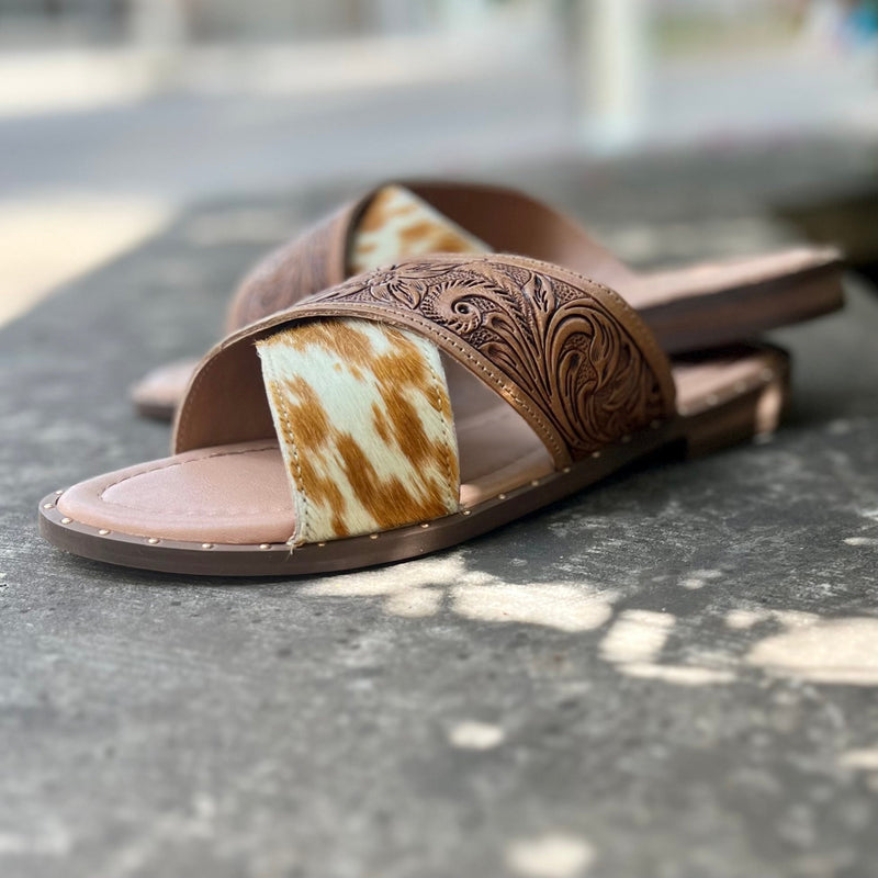 Mukluk Western Hand Tooled Sandals