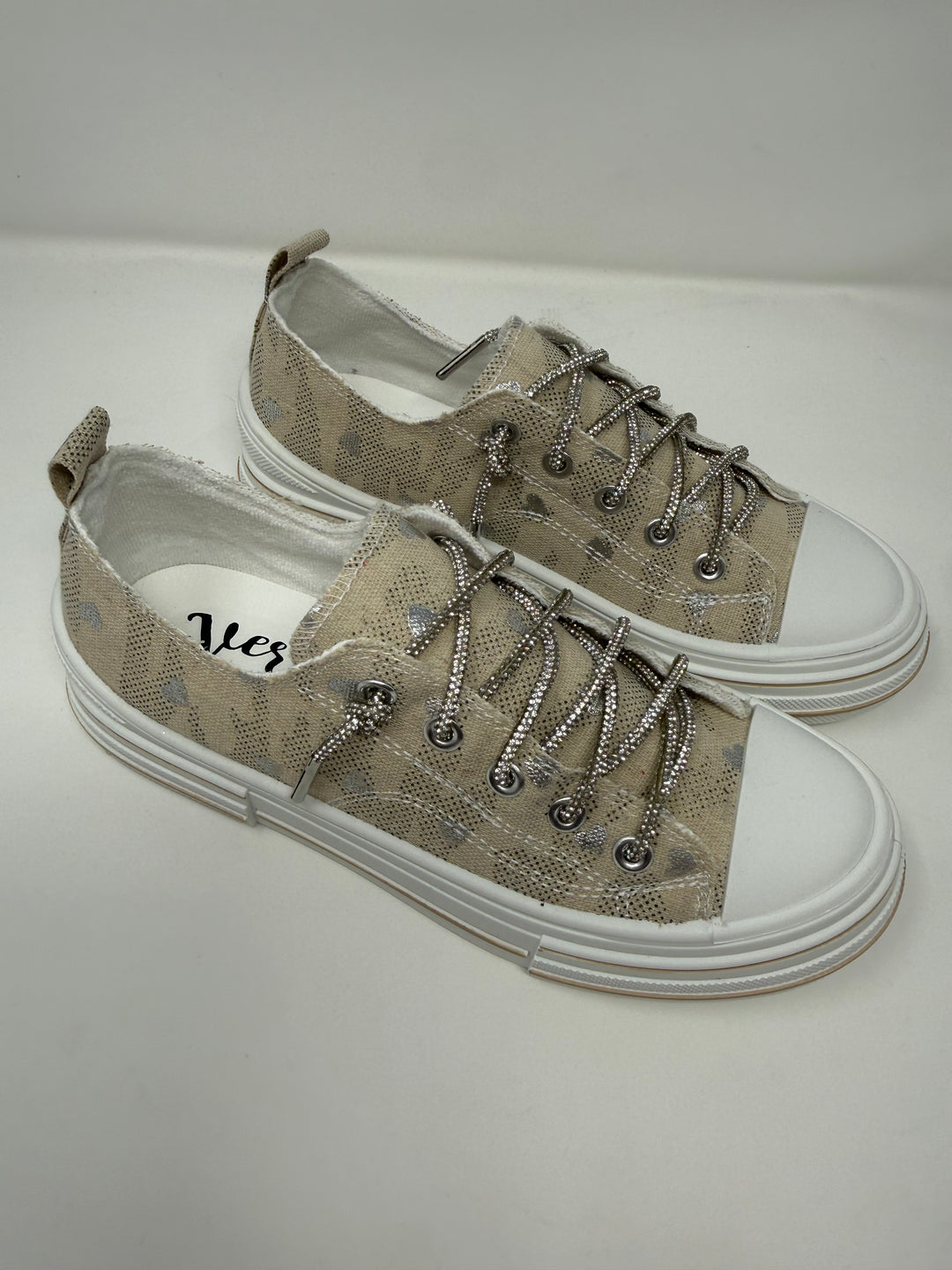 Aman Natural & Silver Heart Sneakers