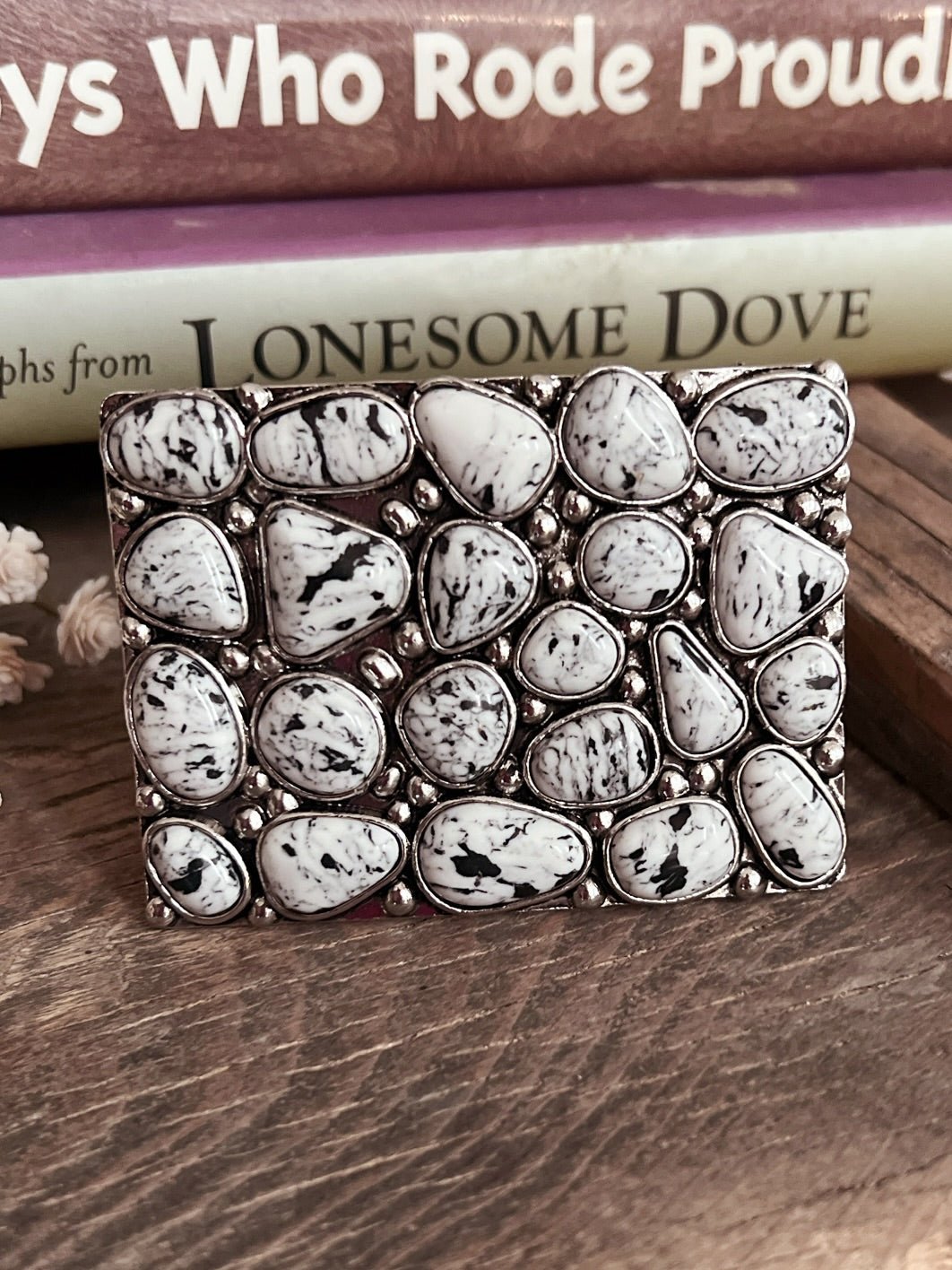 Western Style Stone Cluster Belt Buckle - 2 Colors | gussieduponline