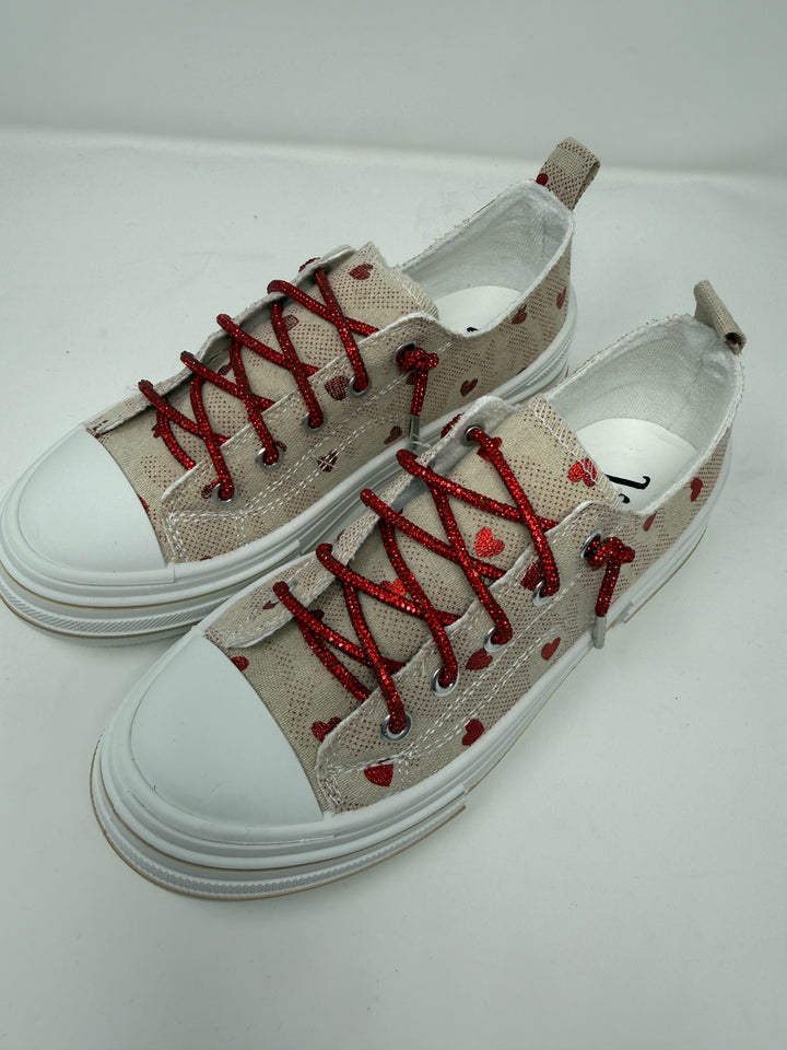 Aman Natural & Red Heart Sneakers
