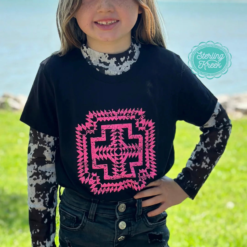 This Aloha Babe tee is perfect for your kiddo! Not only is it comfortable, made of super soft fabric, but its black color and pink aztec design will have your little one looking stylish and oh-so-on-trend! An outfit they can say Aloha to!