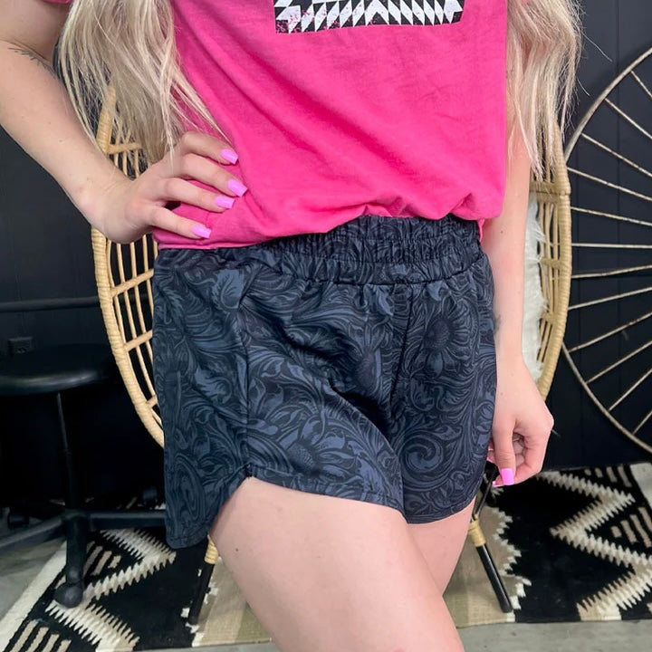 We are loving these cute and comfy shorts for the Spring. The black and grey design will have all eyes on you! They are super soft and have pockets on the side. Wear them with a simple tank or tee, and sneakers or sandals.   80% POLYESTER  20% SPANDEX