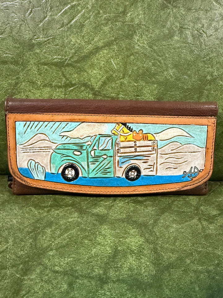 American Darling Vintage CattleTruck Painted Wallet Crossbody