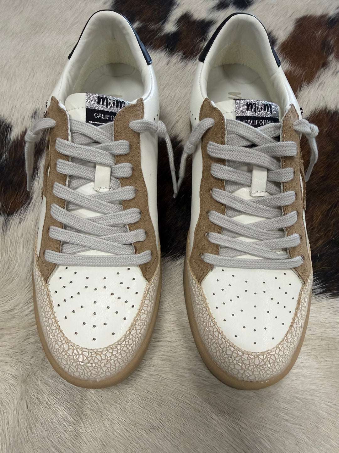 Avery White & Khaki Star Sneakers