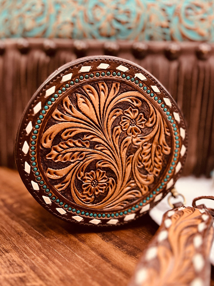 'Round The West Darlin' Wristlet | gussieduponline