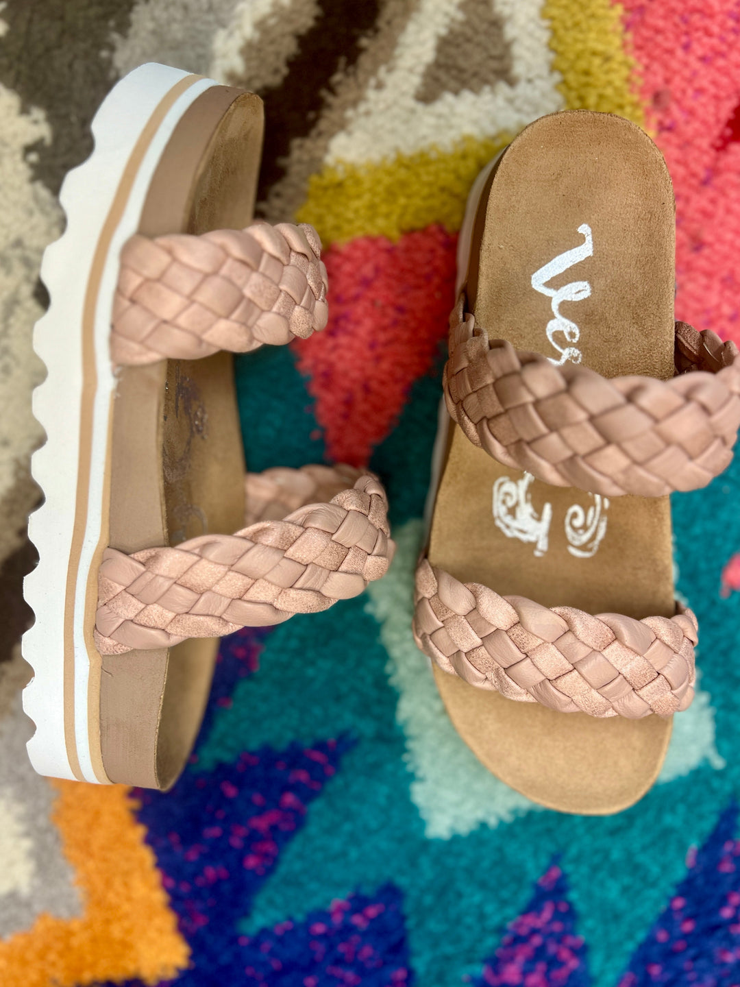 Braidon Has Me Blushin' Platform Sandals | gussieduponline