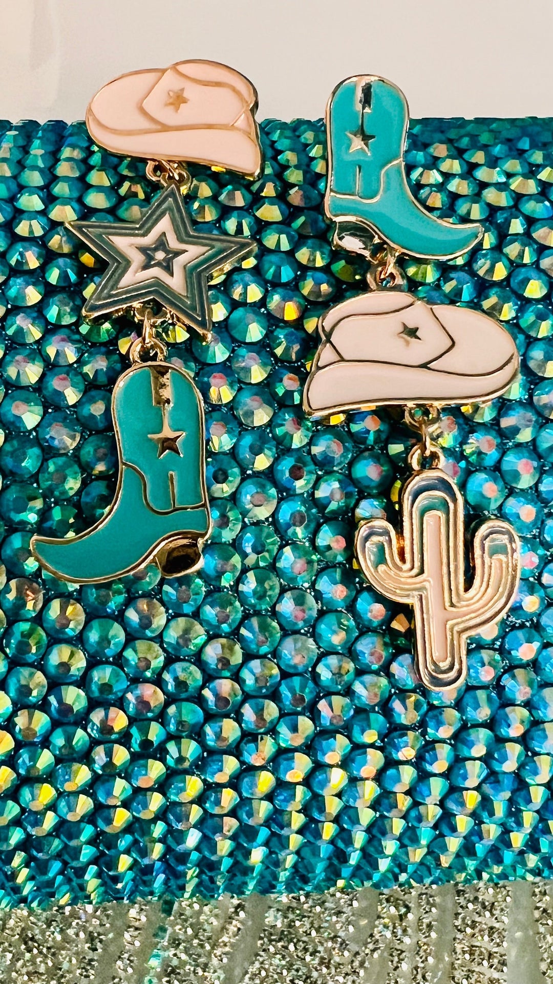 Dangling Western Turquoise Earrings | gussieduponline