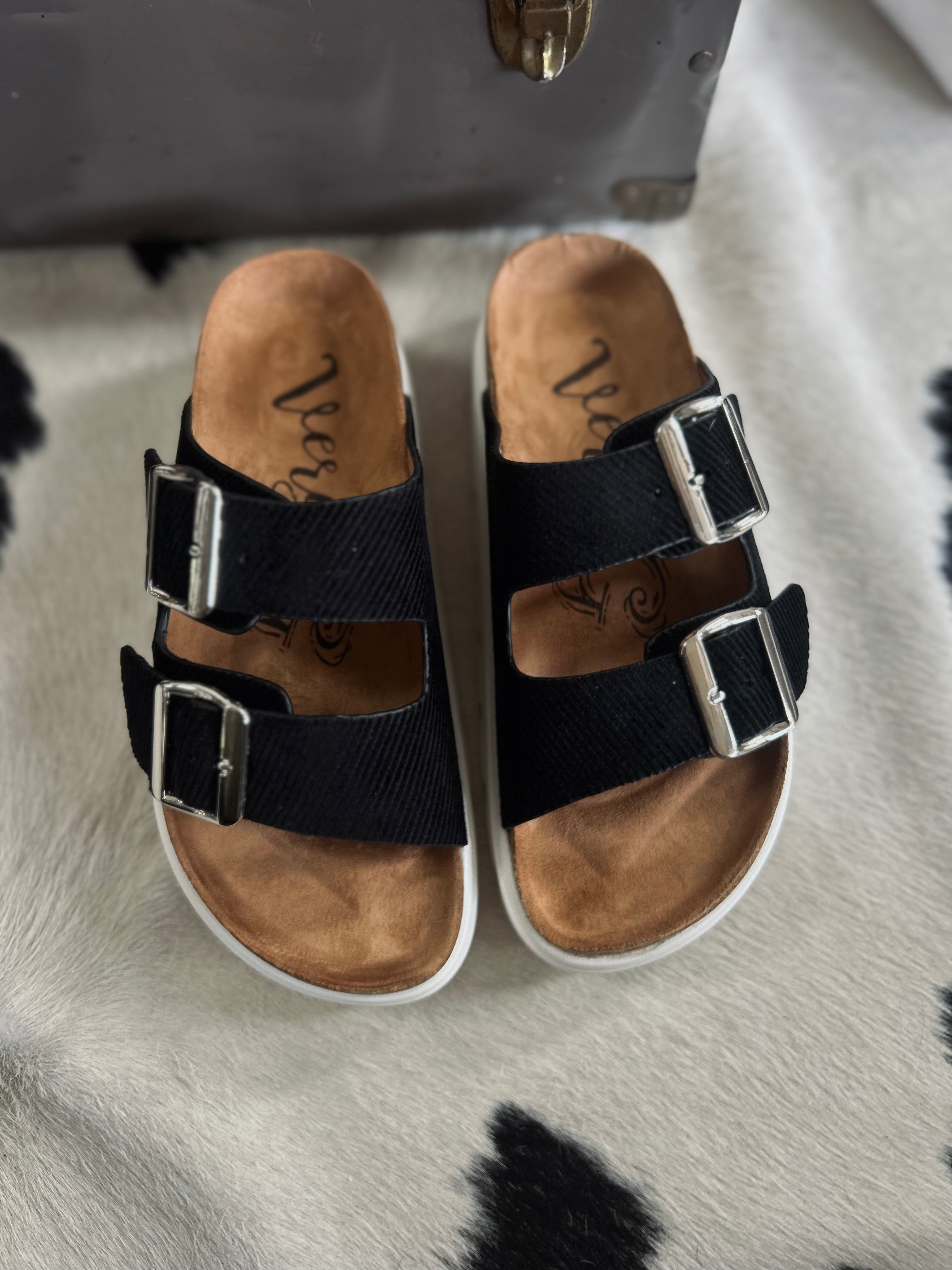 Jazmin Black Platform Sandals | Gussied Up Online Boutique