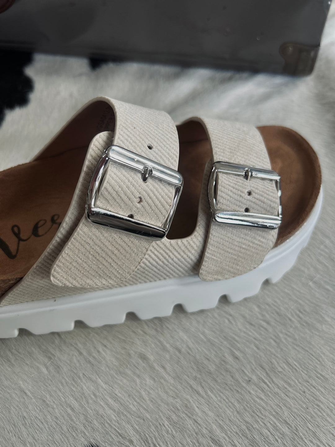 Jazmin Cream Platform Sandals