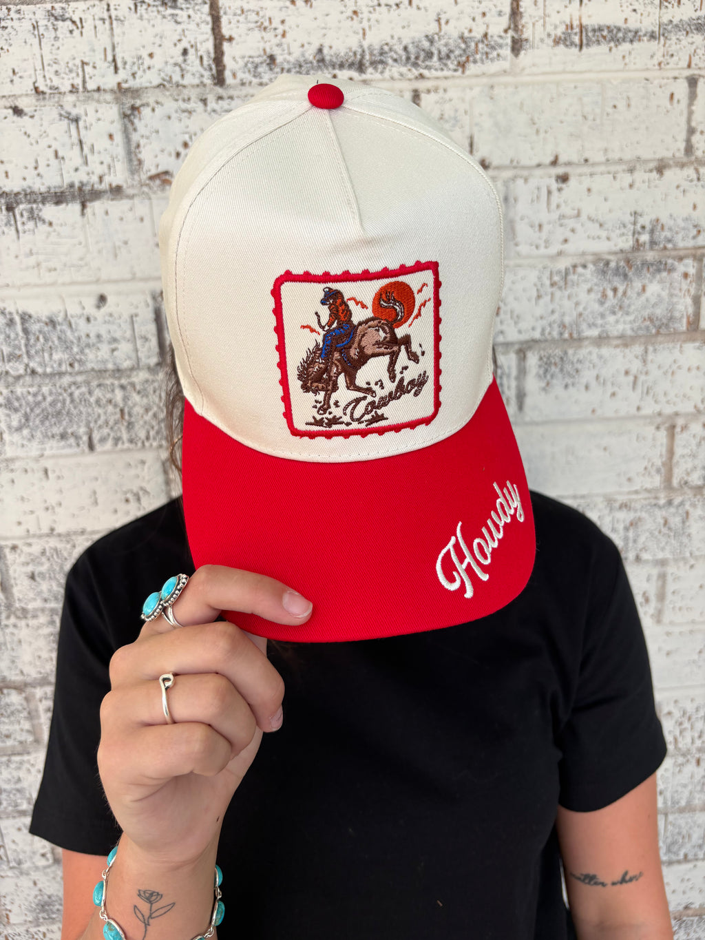 Detailed Cowboy Horse Embroidery Two-Tone Cap