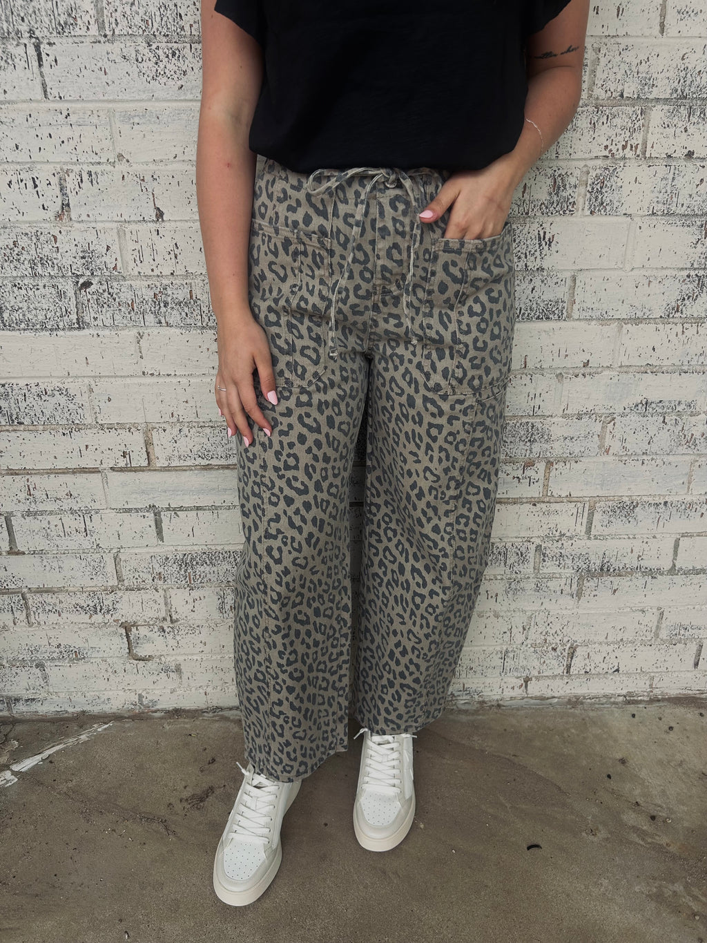 Leopard Print Wide Leg Cargo Jeans*