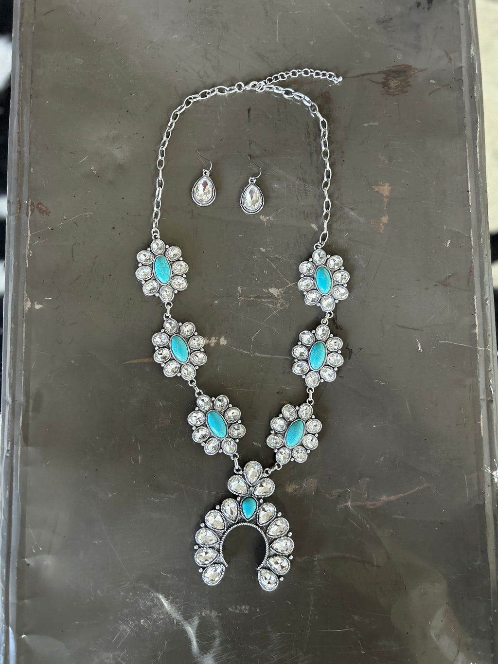 Rhinestone and Turquoise Stone Big Squash Necklace