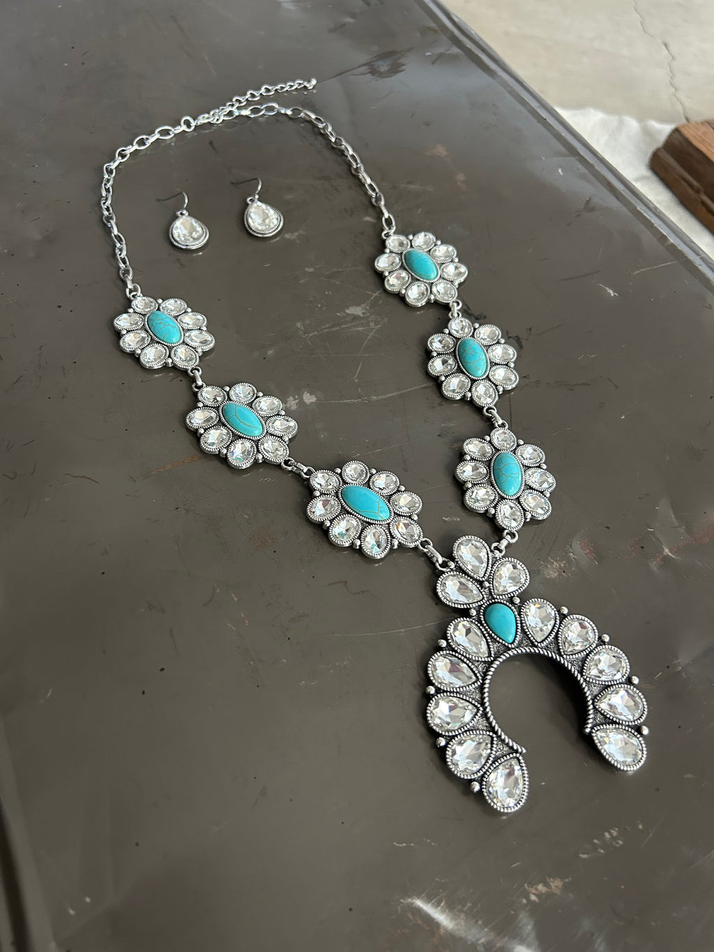 Rhinestone and Turquoise Stone Big Squash Necklace