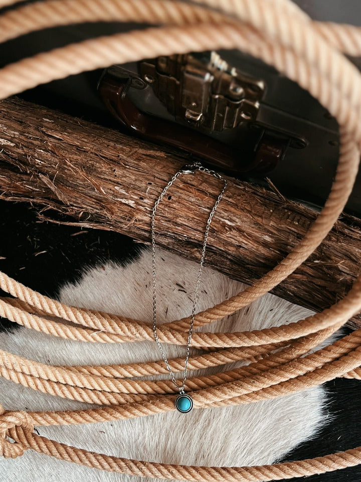 Turquoise Round Stone Pendant Necklace | gussieduponline