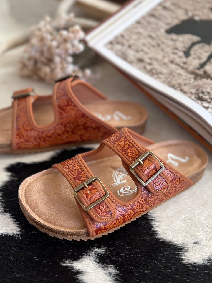 Berry Comfort Rust Sandals