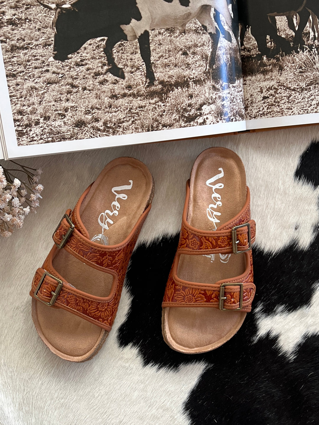 Berry Comfort Rust Sandals