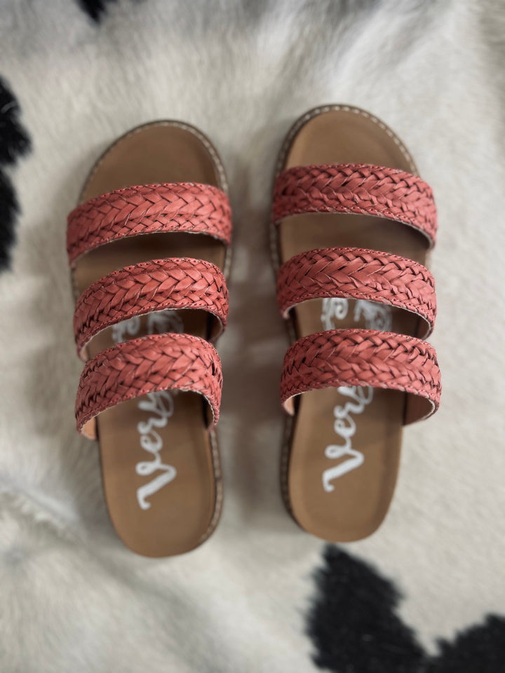 Very G Alba Red Sandals*