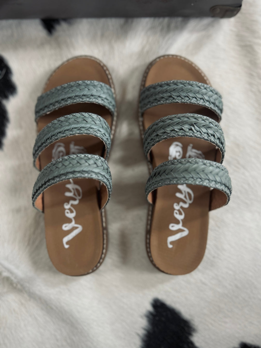 Very G Alba Teal Sandals*
