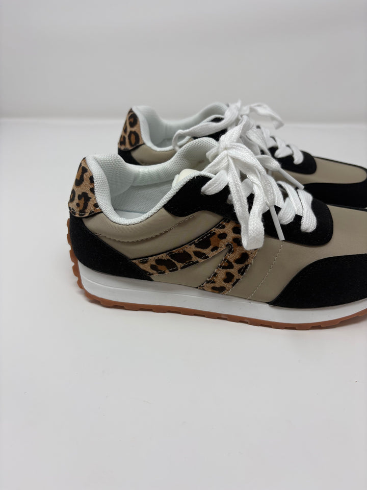 Very G Joel Black Leopard Sneakers