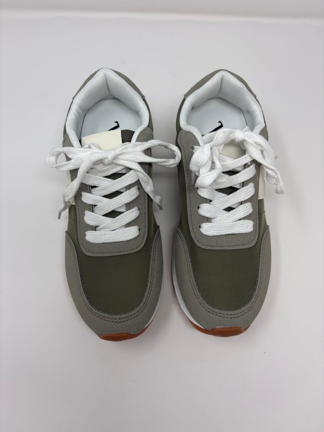 Very G Joel Olive Sneakers